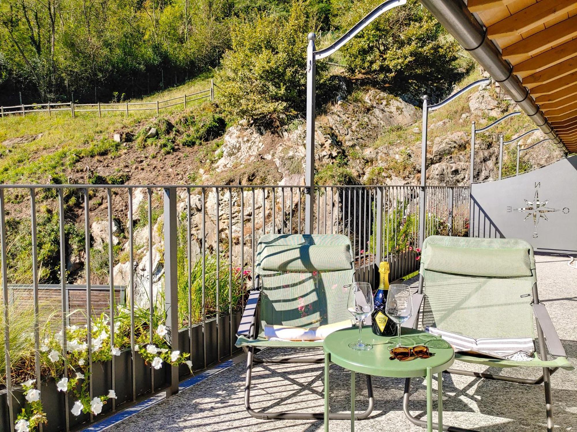 Dascio Silence Ferienwohnung Mit Panorama Balkon Eksteriør billede